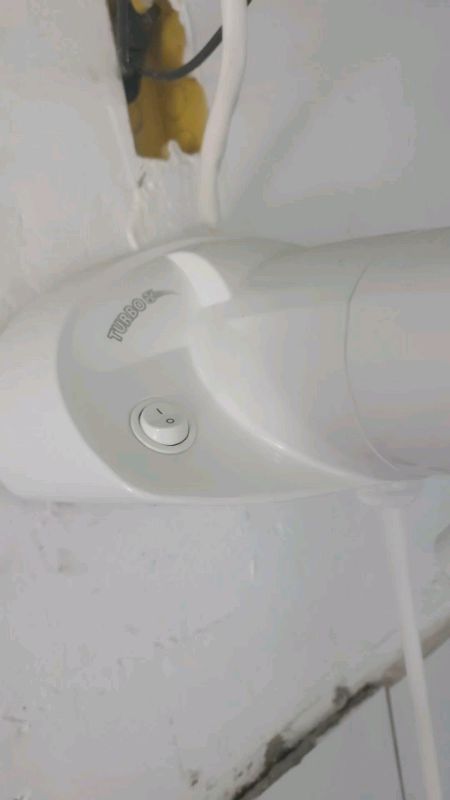 Chuveiro com turbo jet Lorenzetii . turbojet . Chuveiro forte. Chuveiro elétrico. Lorenzetti .Chuveiro com água quente e forte. #chuveiro #banheiro