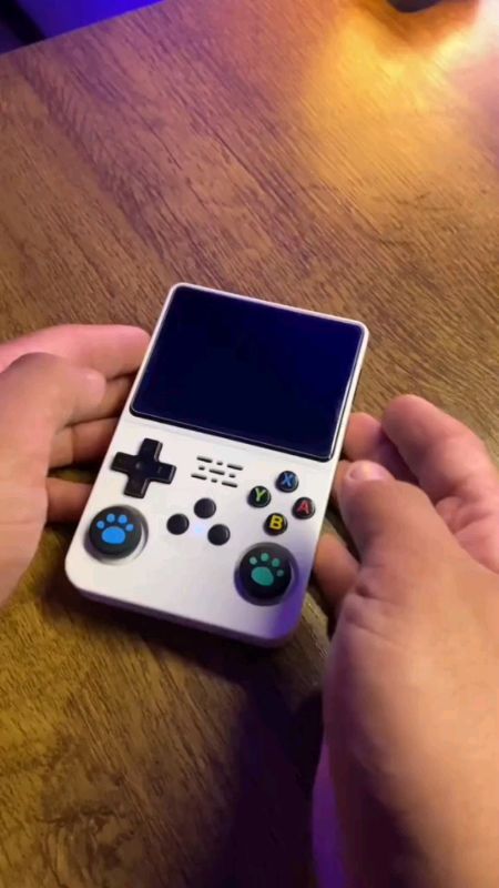 Console portátil R36S #videogame #games #consoleportatil
