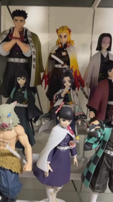 Figure kimetsu no yaiba #anime #gojo #fy #japan #otaku #aesthetic #japao #kimetsunoyaiba #choso #tanjiro