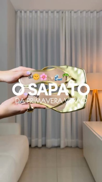 Tamanco minimalista saltinho perfeito para a primeira/verão ✨😍 #tamancosaltinho #tamancominimalista #tamanco
