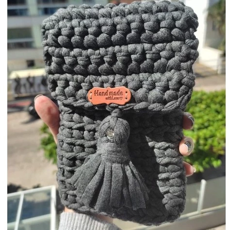 Bolsa de crochê/ Bolsa fio de malha/ Bolsa artesanal/ Bolsa pequena/ Bolsa feminina/ Bolsa com alça/ Bolsa Transversal/Bolsa crochê moderno/ Bolsa barata/ Bolsa passeio